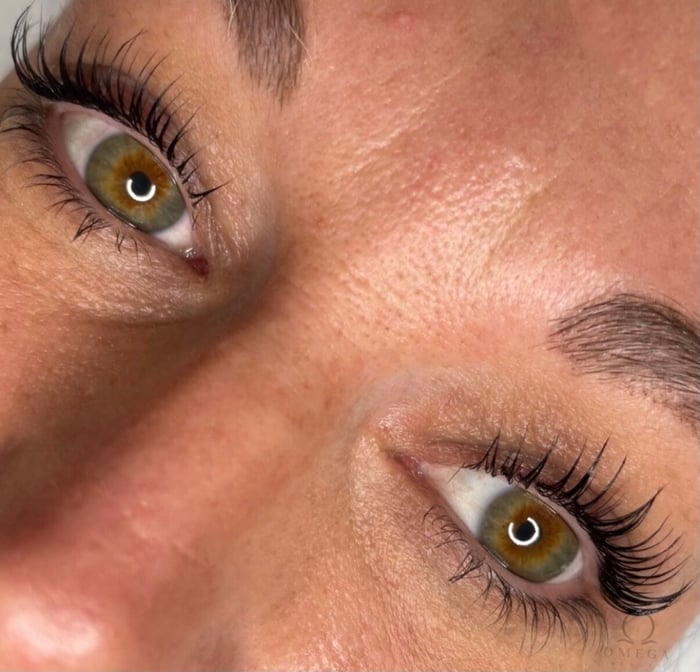 Lash Line Enhancement image